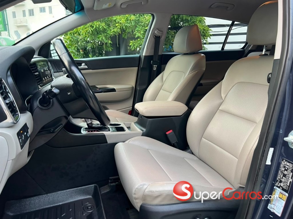 2021 Kia Sportage EX — foto 6 / 11