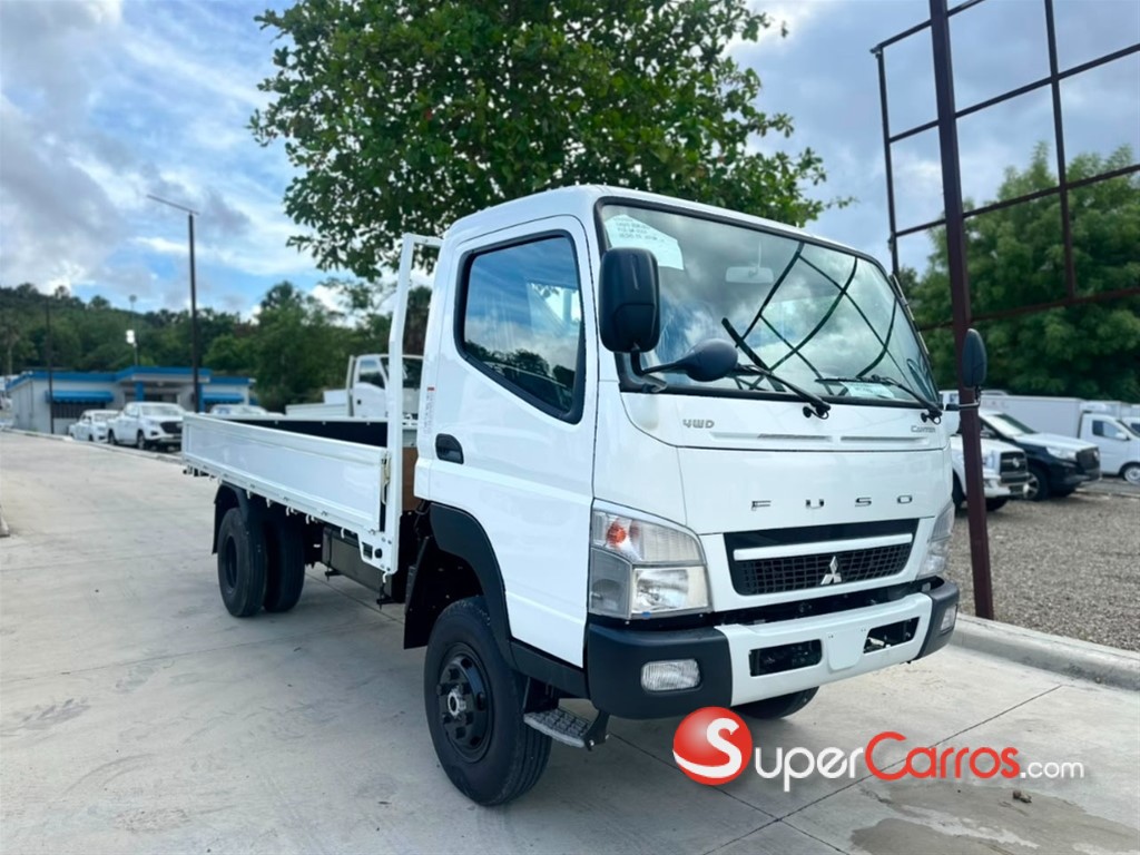 2027 Mitsubishi Motors Canter Cama 14 Pies
