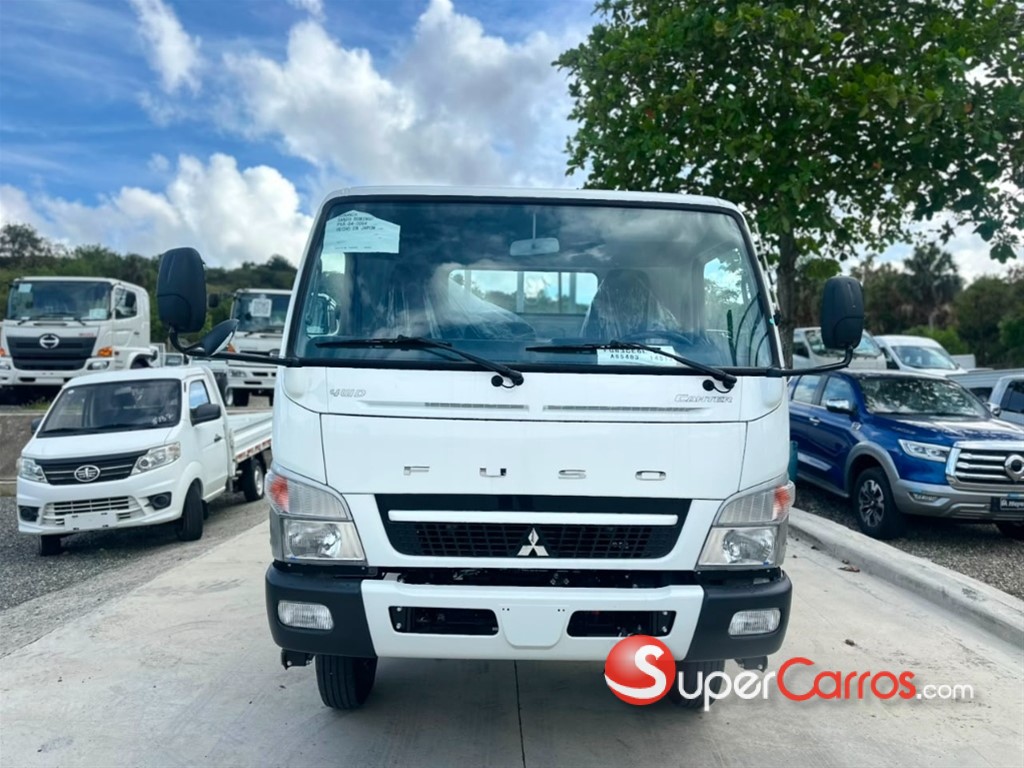 2027 Mitsubishi Motors Canter Cama 14 Pies — foto 2 / 12
