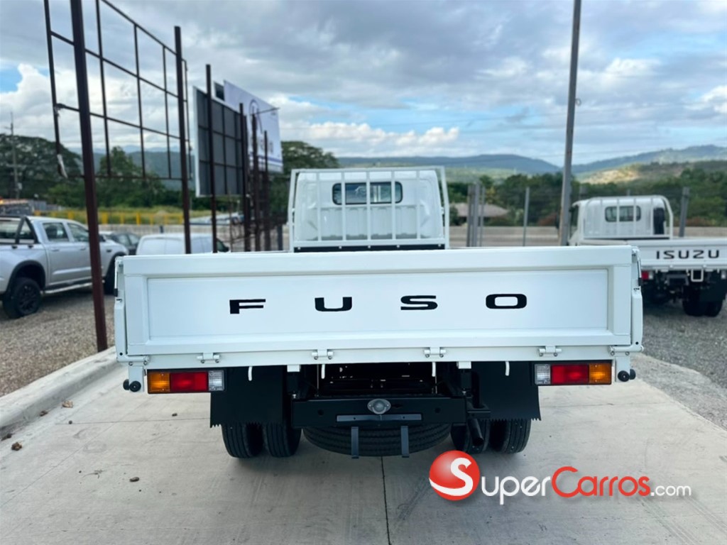2027 Mitsubishi Motors Canter Cama 14 Pies — foto 11 / 12