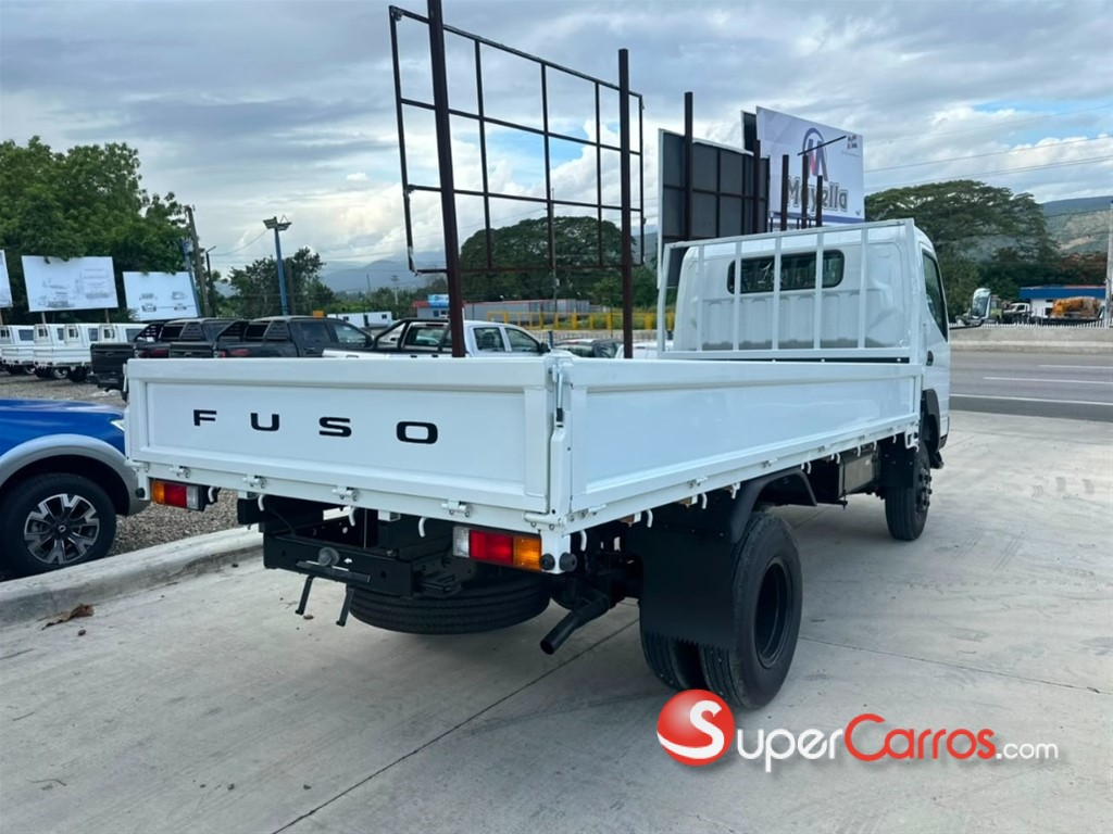 2027 Mitsubishi Motors Canter Cama 14 Pies — foto 12 / 12