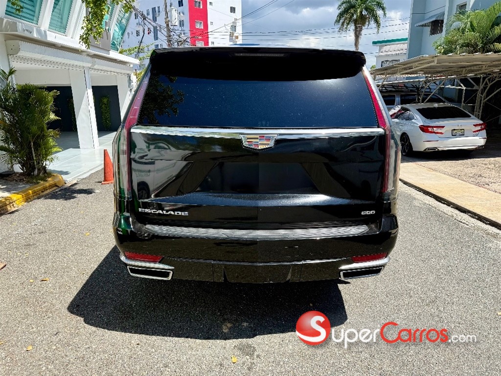 2021 Cadillac Escalade Premium Luxury — foto 10 / 12