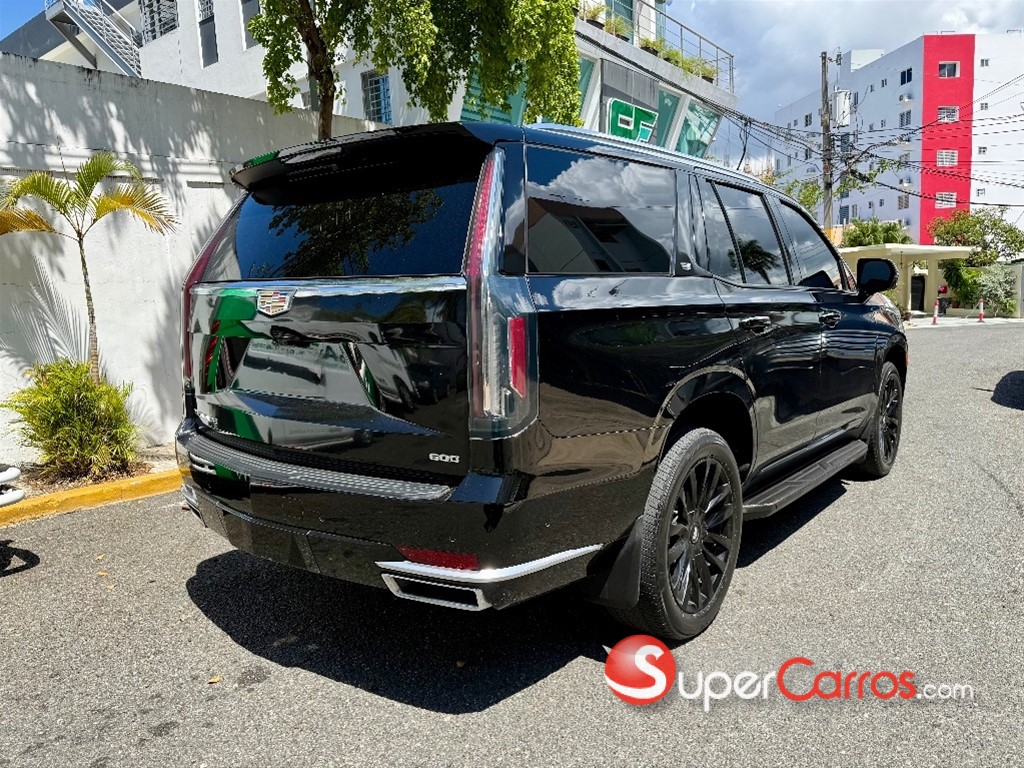 2021 Cadillac Escalade Premium Luxury — foto 12 / 12