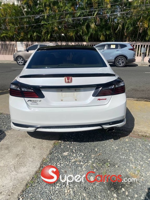 2016 Honda Accord Sport — foto 7 / 12