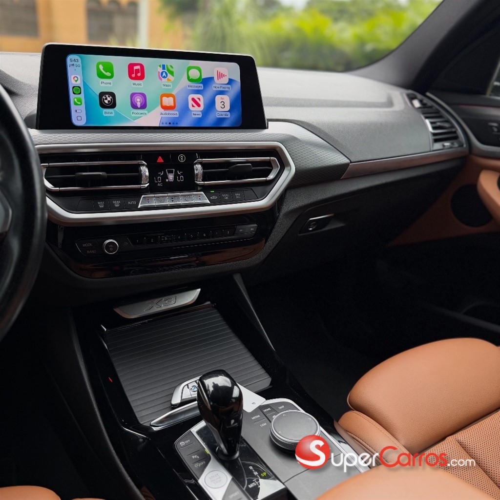 2022 BMW X 3 SDrive 30i — foto 8 / 9