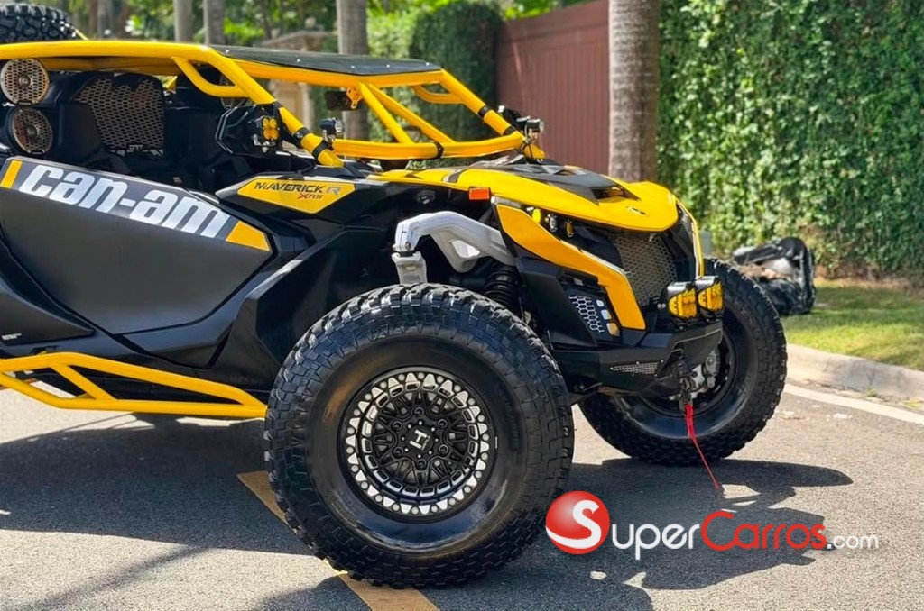 2024 Can Am Maverick XRS — foto 2 / 7
