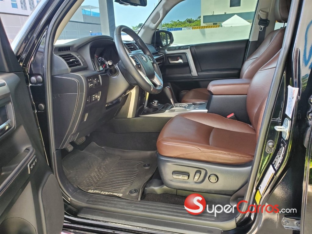 2021 Toyota 4 Runner Limited — foto 7 / 10