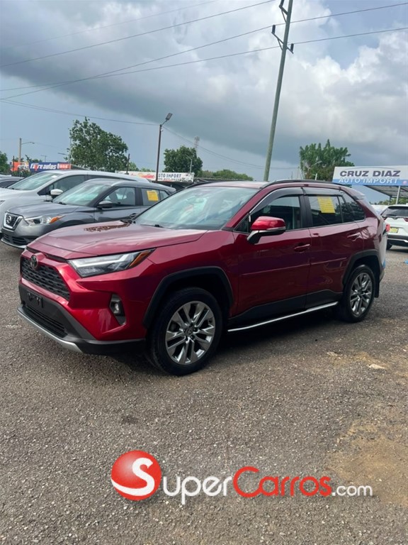 2022 Toyota RAV4 XLE Premium — foto 3 / 10