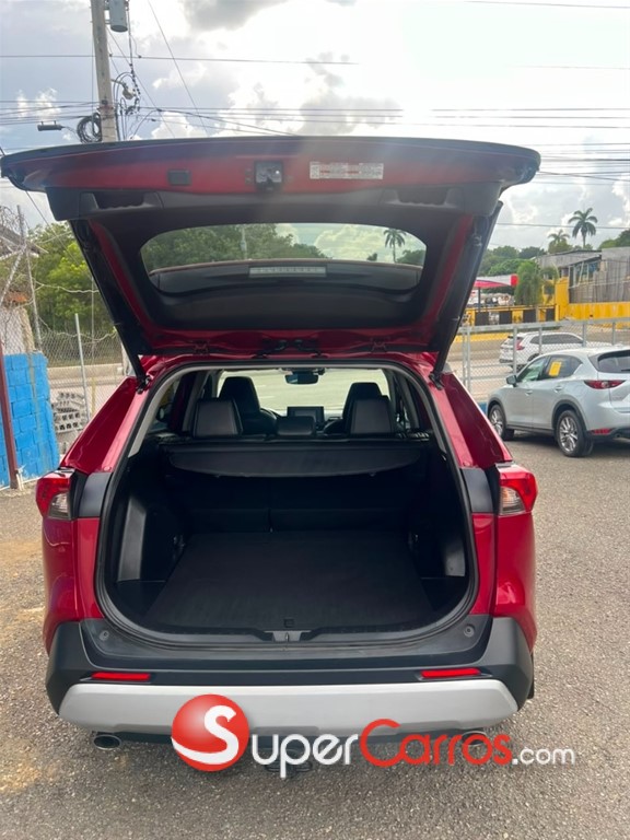 2022 Toyota RAV4 XLE Premium — foto 7 / 10