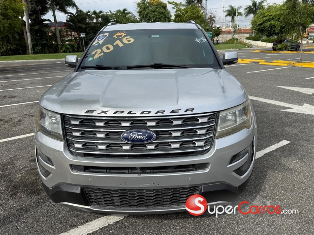 2016 Ford Explorer Limited — foto 4 / 10