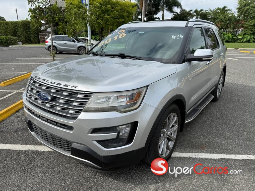 2016 Ford Explorer Limited — foto 9 / 10