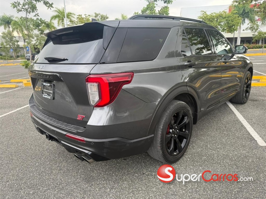 2020 Ford Explorer ST — foto 4 / 12