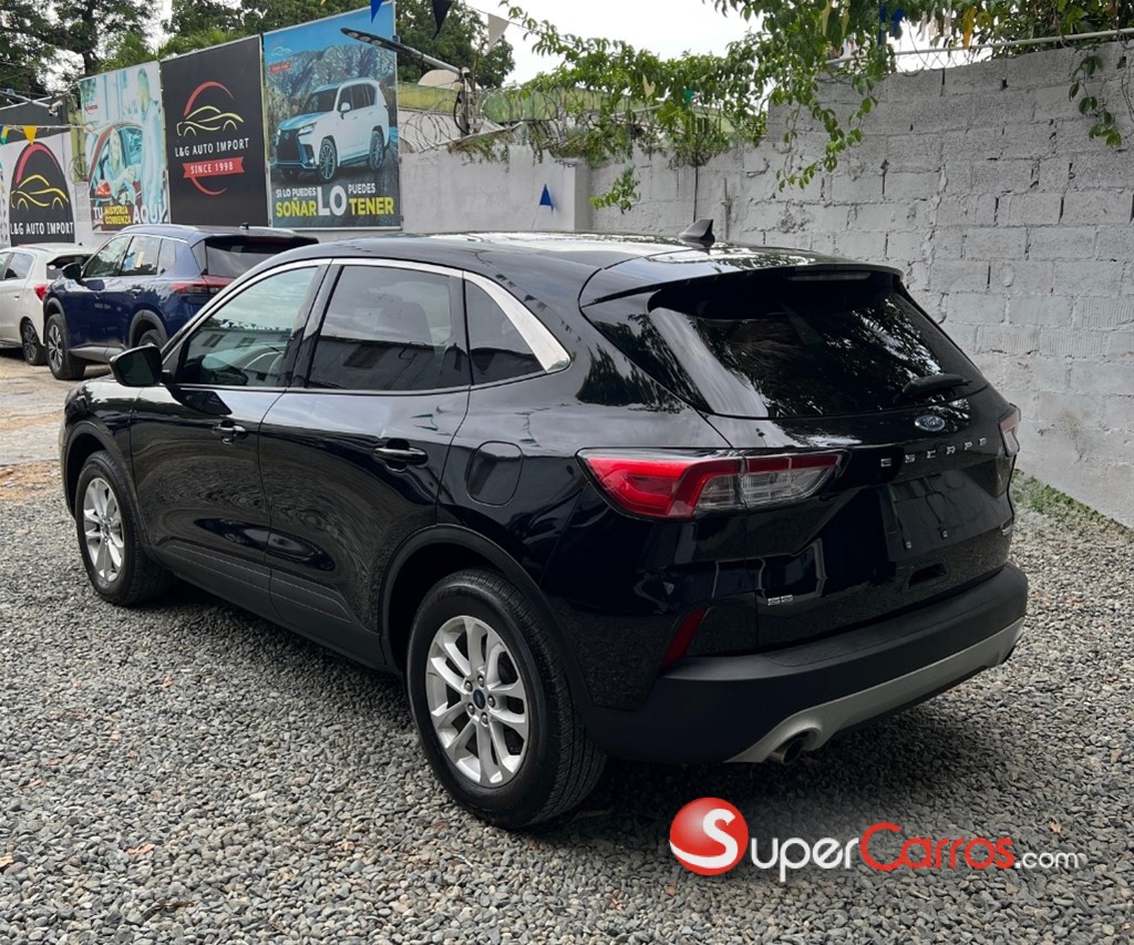 2020 Ford Escape Ecoboost — foto 5 / 10