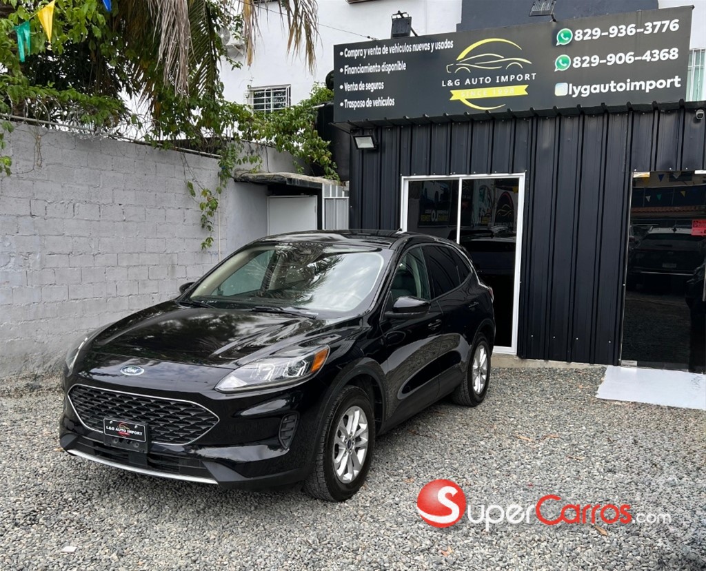 2020 Ford Escape Ecoboost — foto 6 / 10