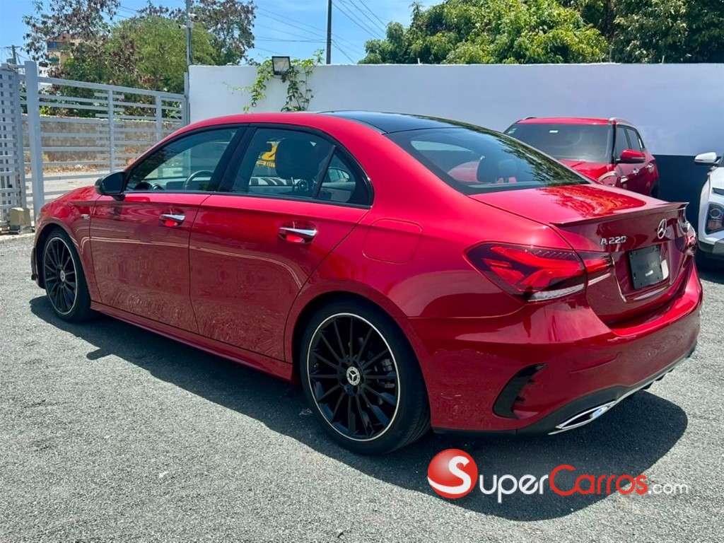 2021 Mercedes-Benz Clase A 220 AMG — foto 6 / 10