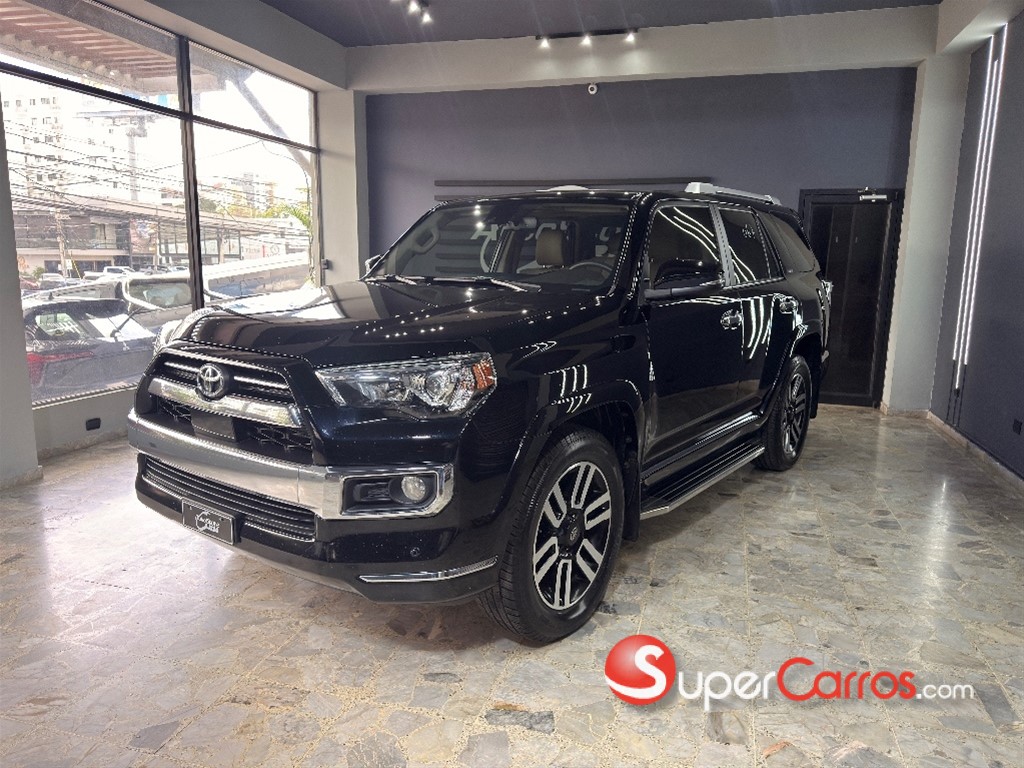 2020 Toyota 4 Runner Limited — foto 2 / 6