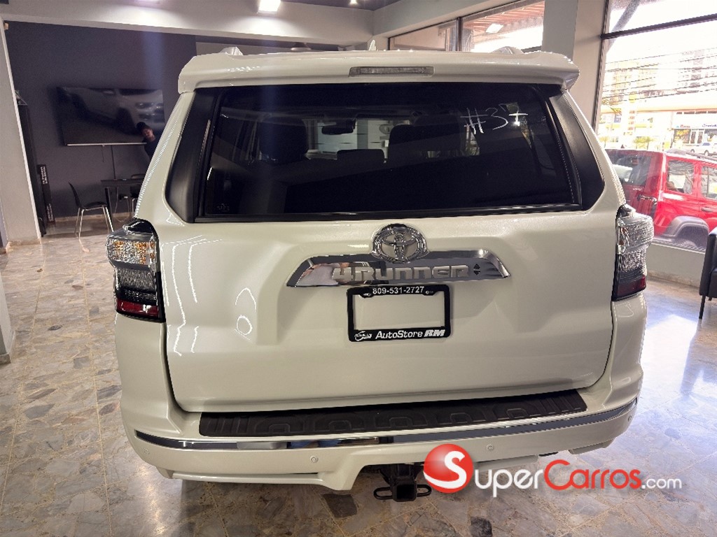 2022 Toyota 4 Runner Limited — foto 5 / 7