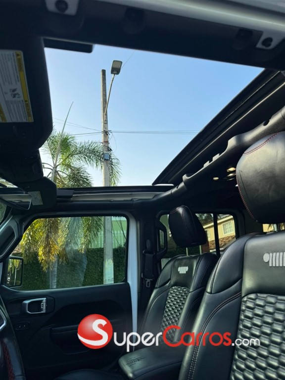 2021 Jeep Wrangler Rubicon Unlimited — foto 10 / 10