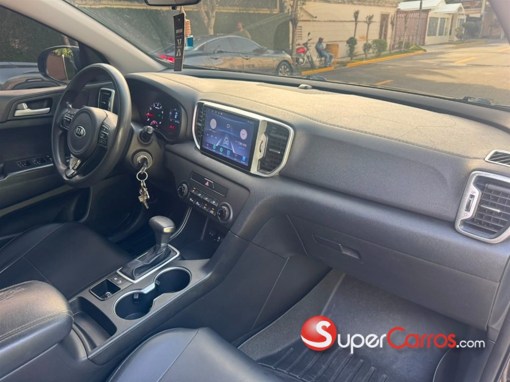 2017 Kia Sportage LX — foto 10 / 12