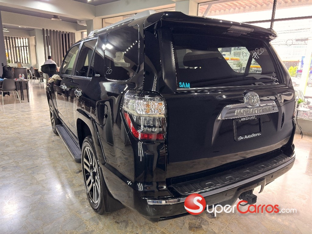 2021 Toyota 4 Runner Limited — foto 3 / 5