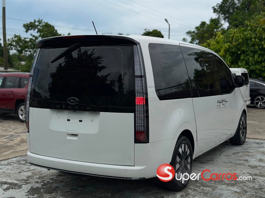 2022 Hyundai Staria — foto 4 / 12