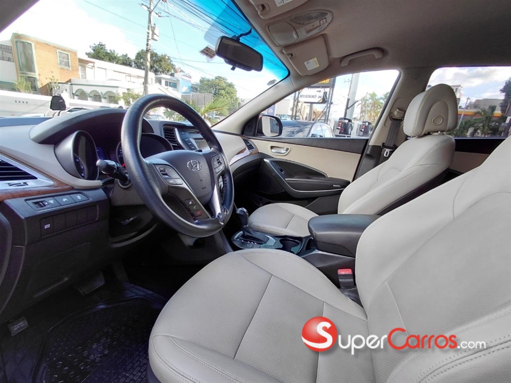 2016 Hyundai Santa Fe — foto 5 / 8