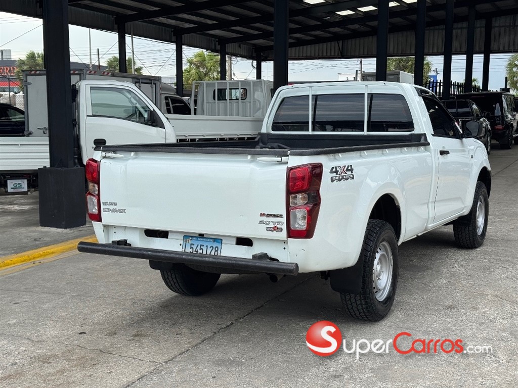 2026 Isuzu DMAX — foto 4 / 9