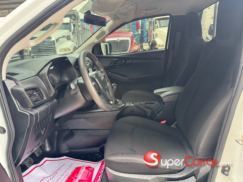 2026 Isuzu DMAX — foto 7 / 9