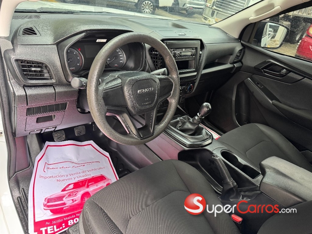2026 Isuzu DMAX — foto 8 / 9