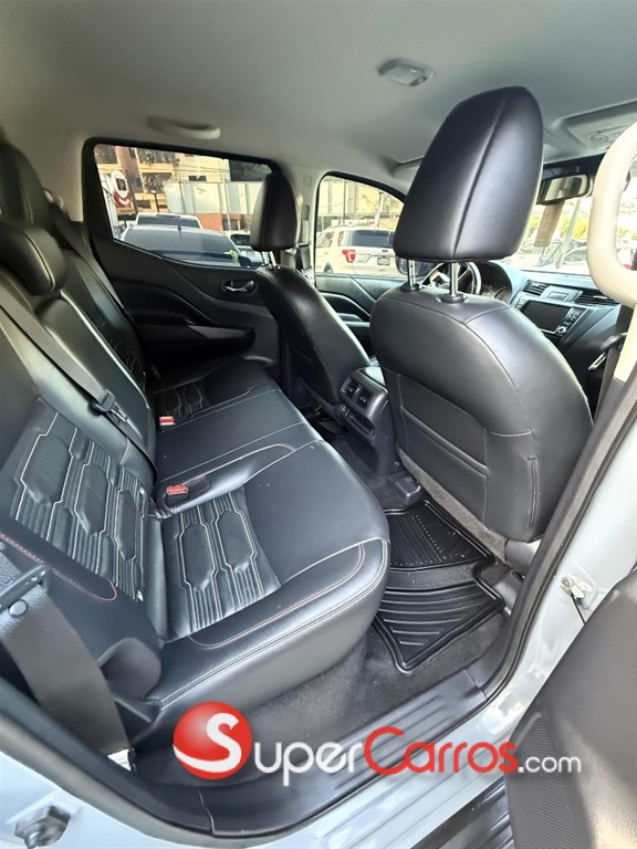 2024 Nissan Frontier Pro-4X — foto 3 / 9