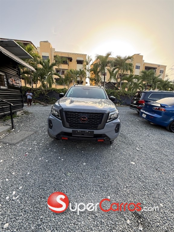 2024 Nissan Frontier Pro-4X — foto 7 / 9