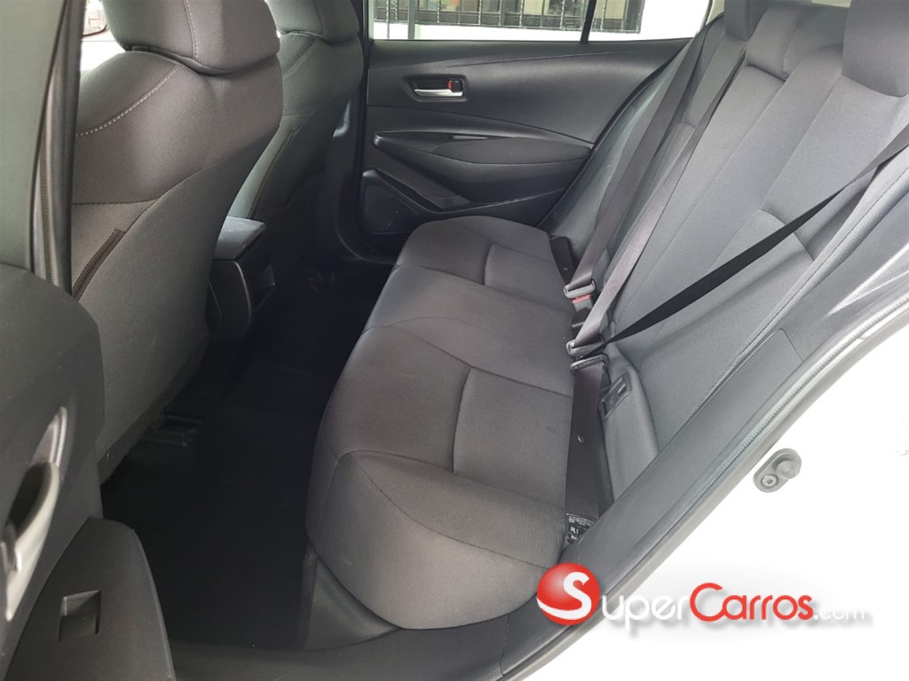 2021 Toyota Corolla LE — foto 9 / 10