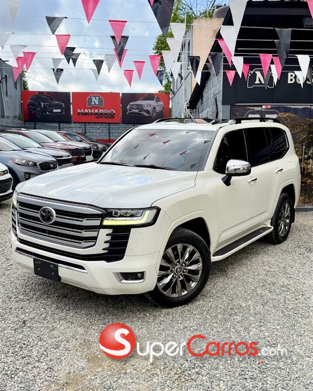2022 Toyota Land Cruiser 300 VX-R — foto 2 / 10