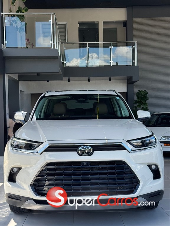 2024 Toyota Grand Highlander Platinum — foto 2 / 10