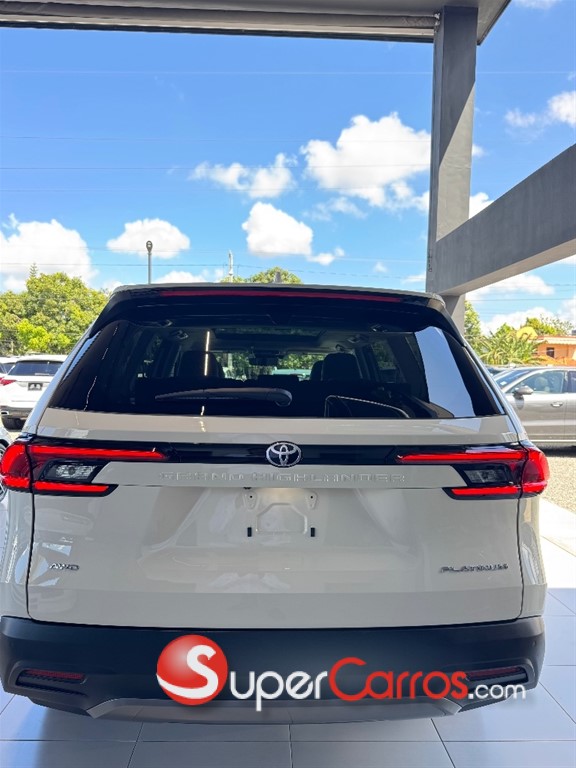 2024 Toyota Grand Highlander Platinum — foto 3 / 10