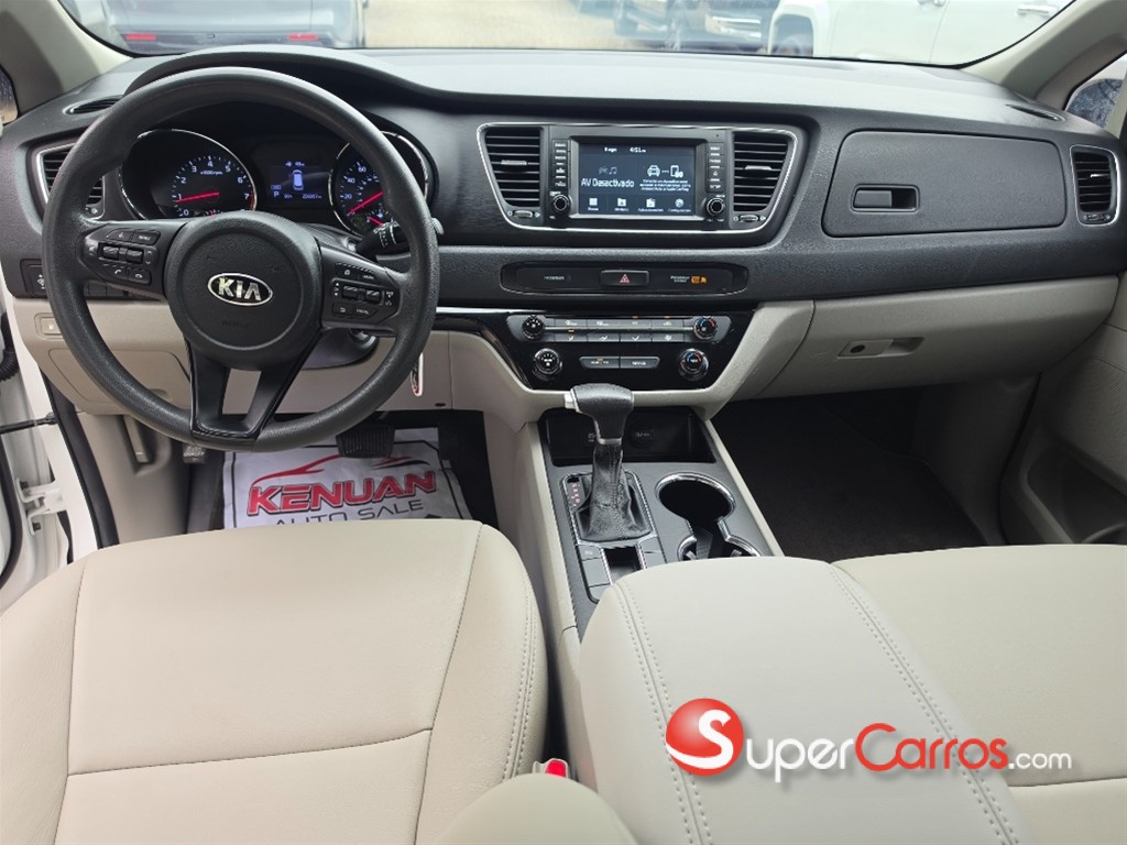 2020 Kia Sedona LX — foto 10 / 11