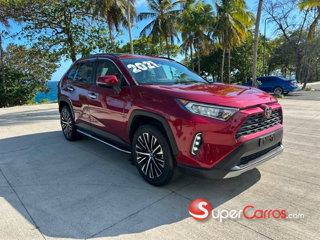 2021 Toyota RAV4 XLE Premium — foto 2 / 12