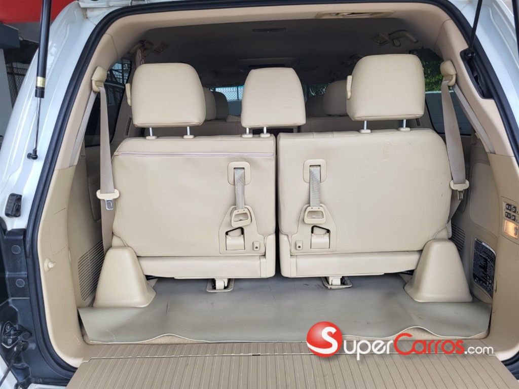 2011 Lexus LX 570 — foto 11 / 11