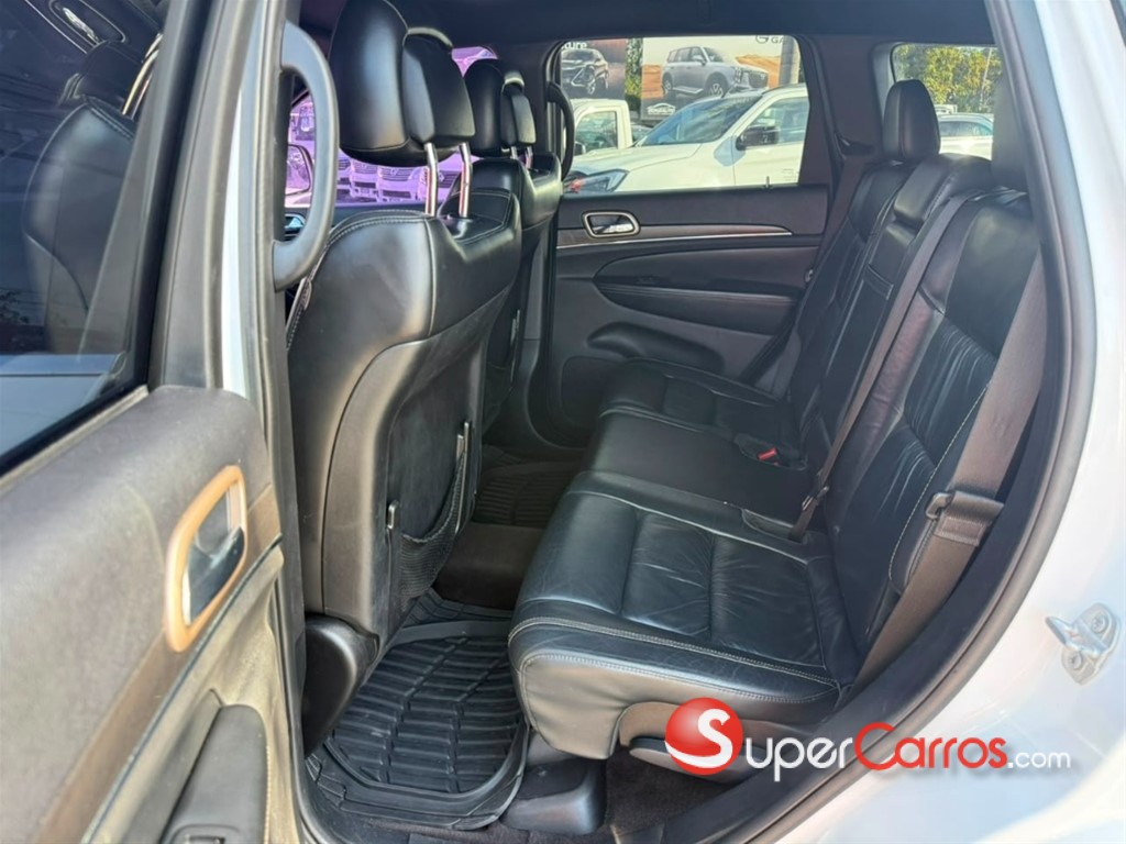 2016 Jeep Grand Cherokee Limited 4x4 — foto 8 / 10