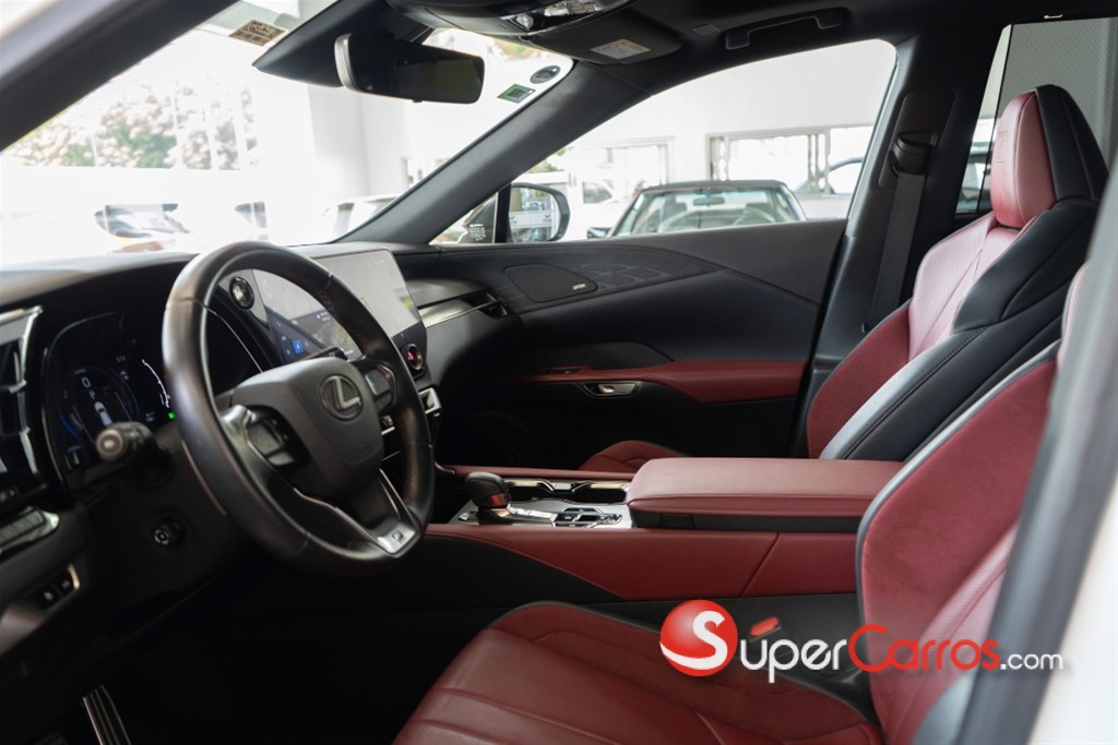 2023 Lexus RX 500H F SPORT — foto 7 / 10