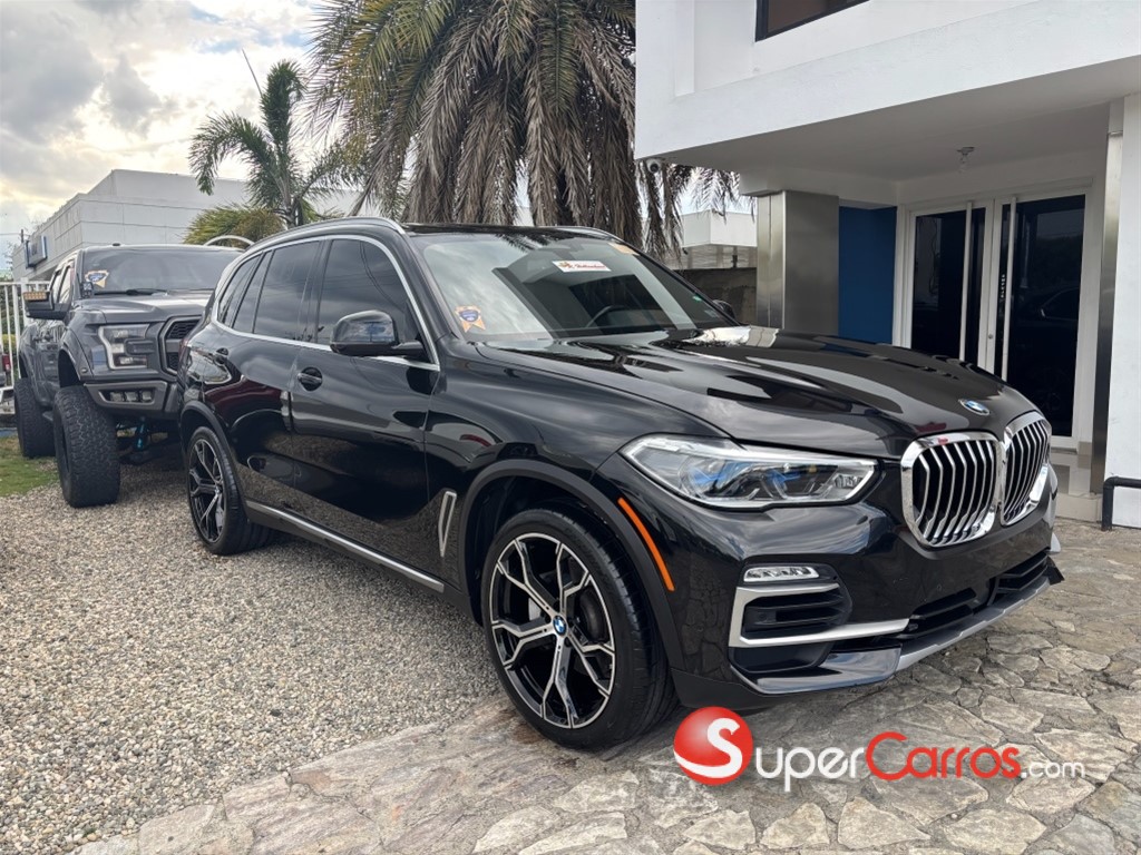 2020 BMW X 5 XDRIVE 40i — foto 8 / 12