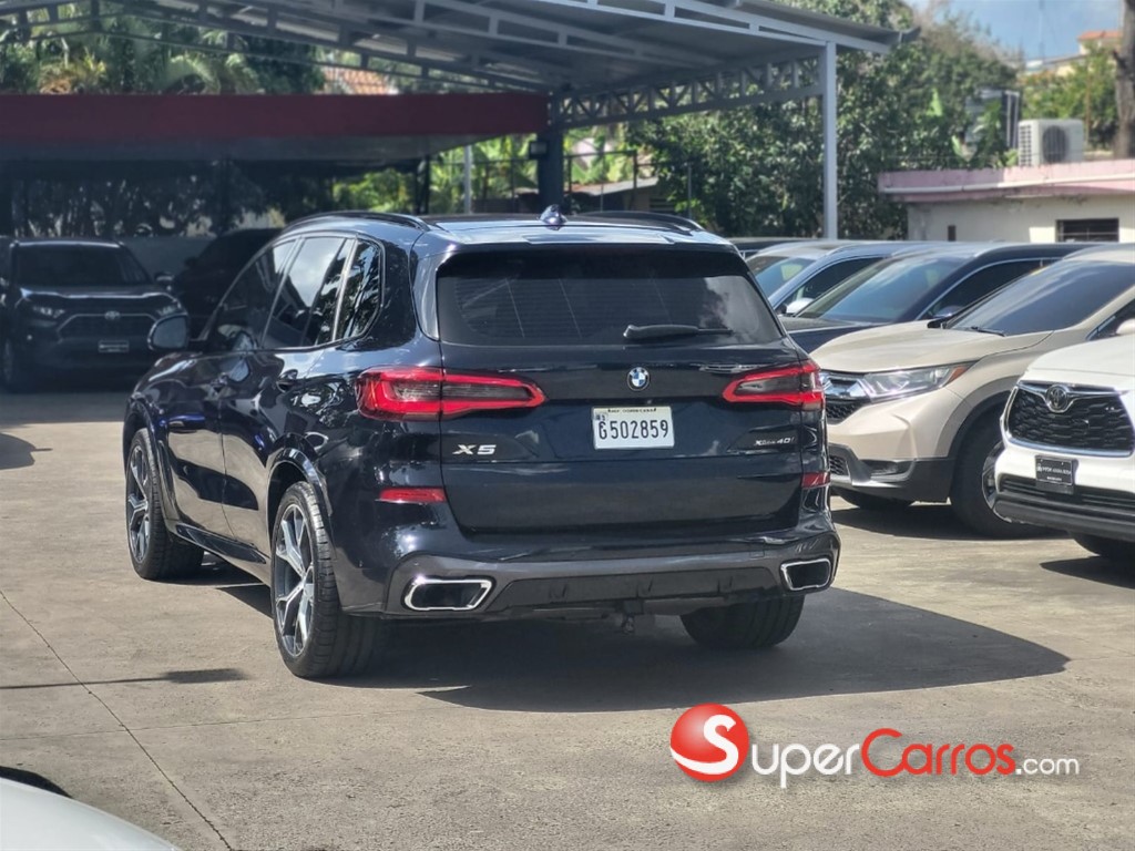 2020 BMW X 5 XDRIVE 40i — foto 5 / 12