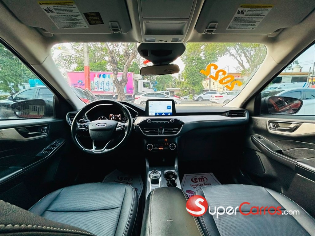 2022 Ford Escape SE — foto 6 / 12