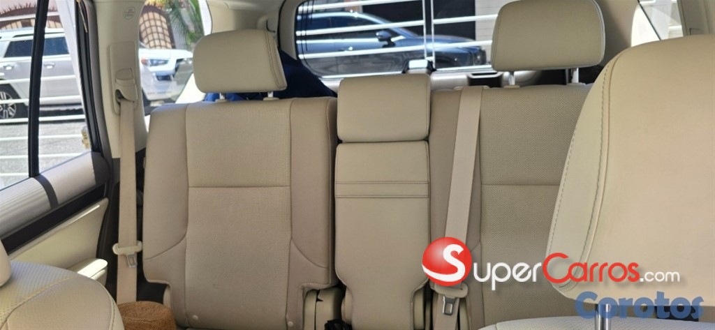 2017 Lexus GX 460 — foto 12 / 12
