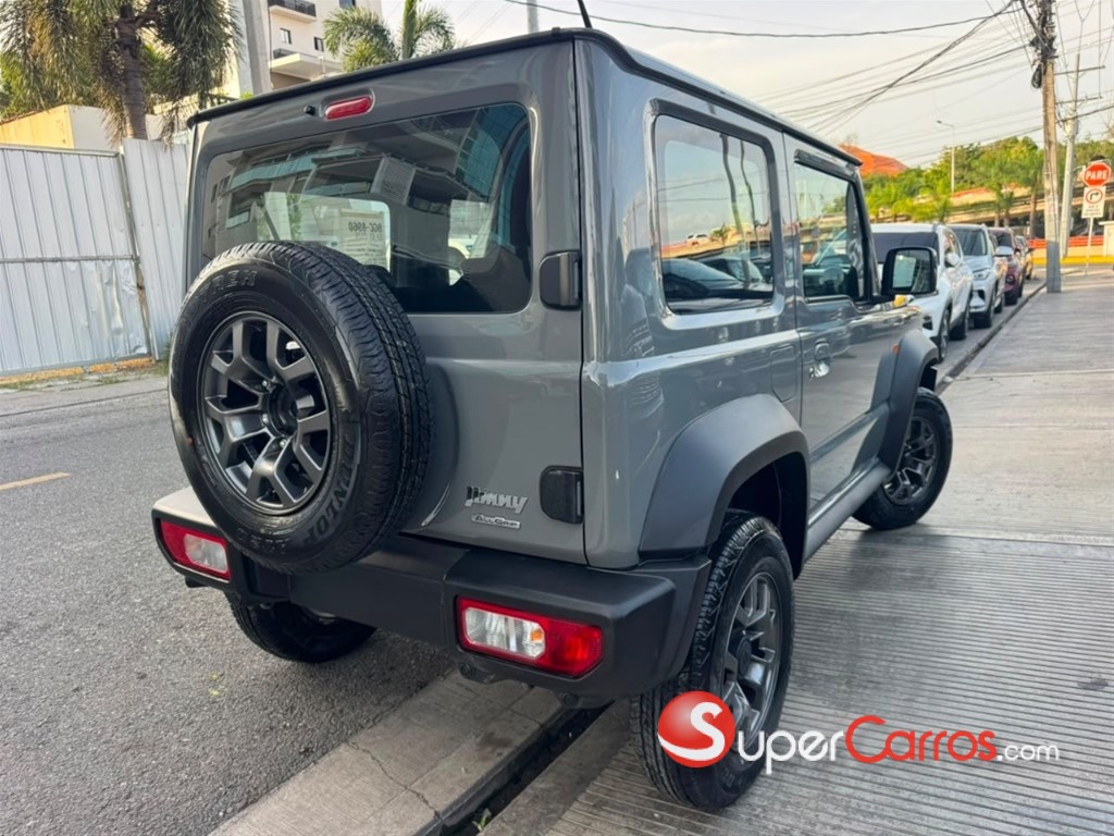 2027 Suzuki Jimny GLX — foto 5 / 12
