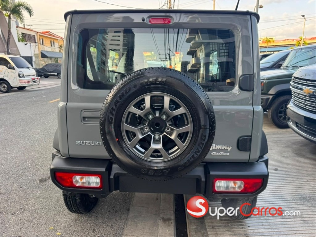 2027 Suzuki Jimny GLX — foto 6 / 12