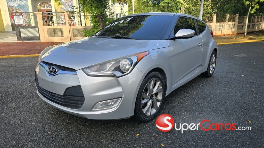 2017 Hyundai Veloster — foto 2 / 6