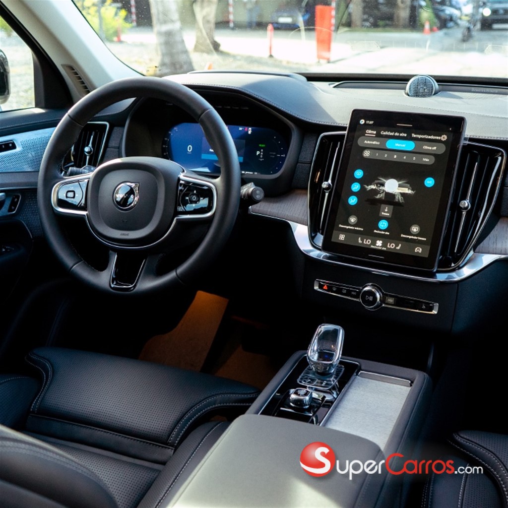 2026 Volvo XC90 ULTRA — foto 5 / 9