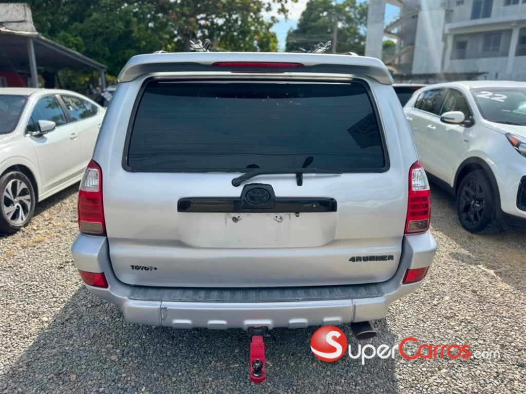 2005 Toyota 4 Runner — foto 4 / 11