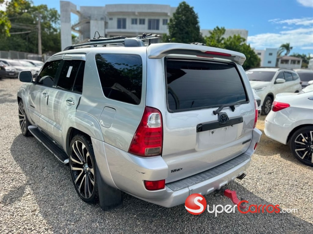2005 Toyota 4 Runner — foto 6 / 11
